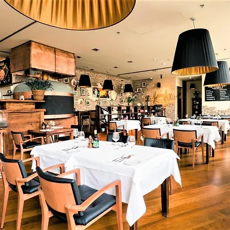 Prestigious Sky Park - View - Traveller Awards 2024 *