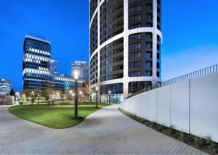 Prestigious Sky Park - View - Traveller Awards 2024 * Pressburg