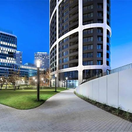 Prestigious Sky Park - View - Traveller Awards 2024 * Братислава