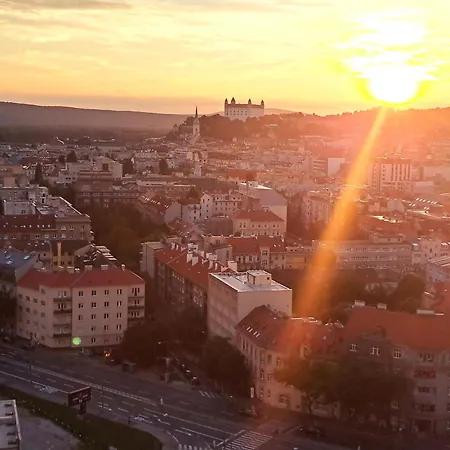 Апартаменты Prestigious Sky Park - View - Traveller Awards 2024 *